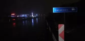 ÇANAKKALE - Çanakkale'nin yüksek kesimlerinde kar yağışı etkili oluyor