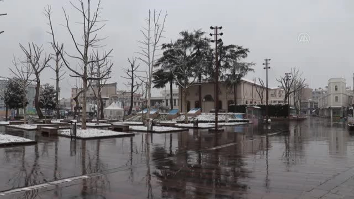 Doğu Marmara ve Batı Karadeniz\'de kar etkili oluyor