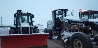 Ekipler çalıştı, kar zahmet değil rahmet oldu