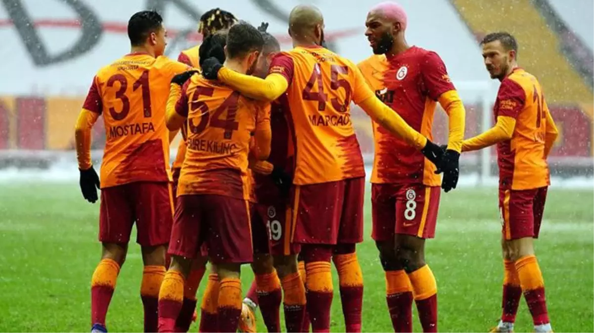 Galatasaray, sahasında konuk ettiği Kasımpaşa\'yı 2-1 mağlup etti