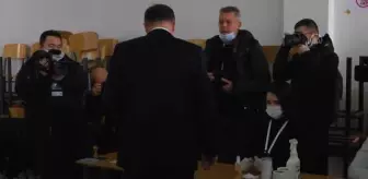Kosova'da halk erken genel seçim için sandık başında (3)