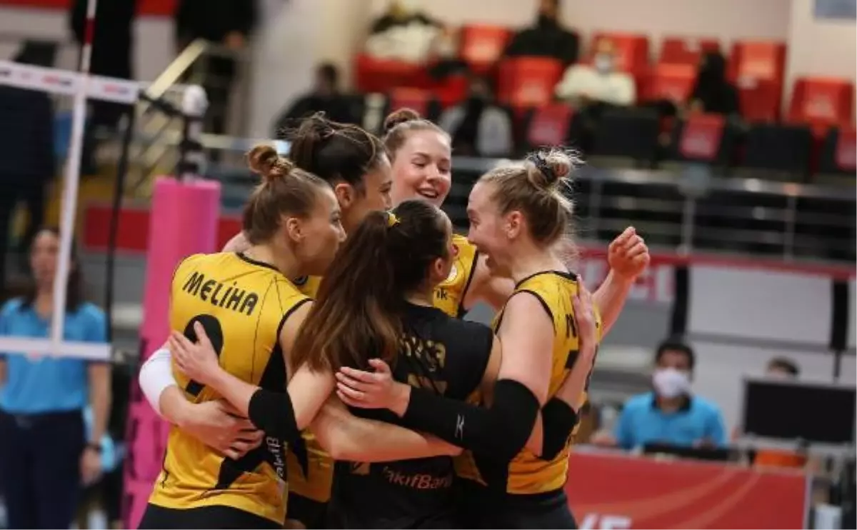 Nilüfer Belediyespor - Vakıfbank: 0-3