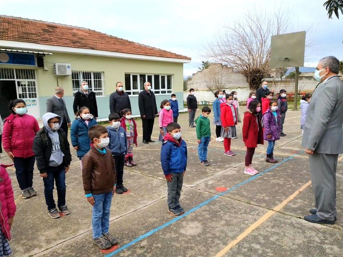 Aydın\'da öğrenciler, okullarına kavuştu