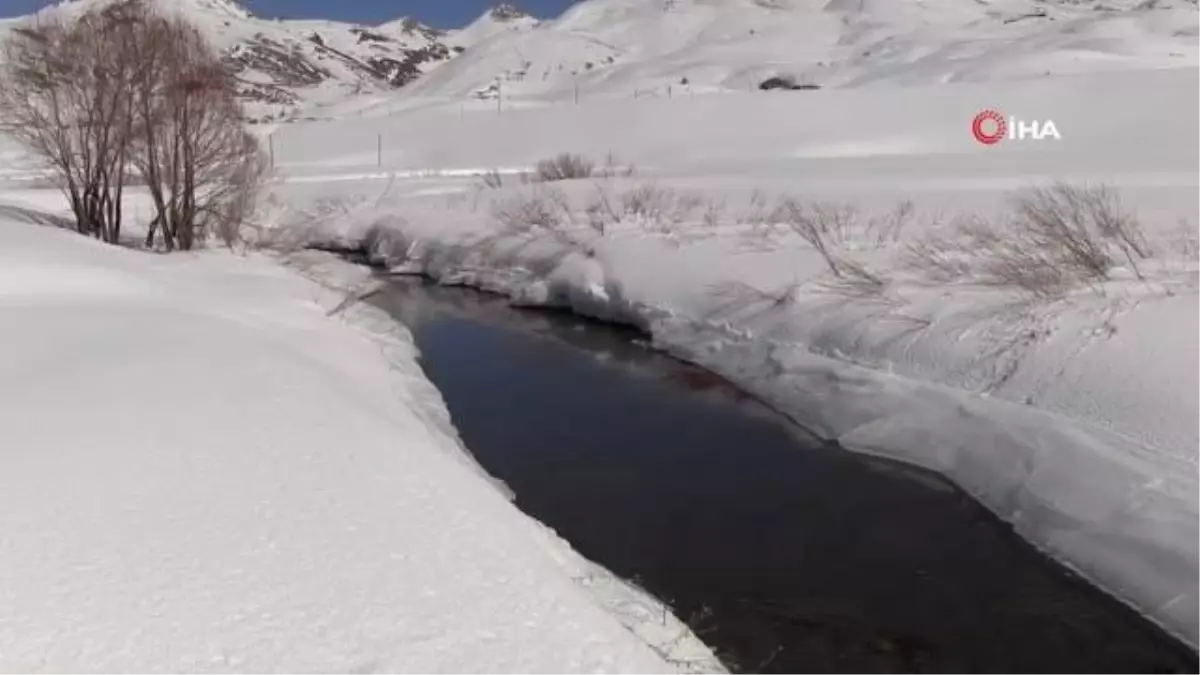 Beytüşşebap\'taki dev menderesler havadan görüntülendi