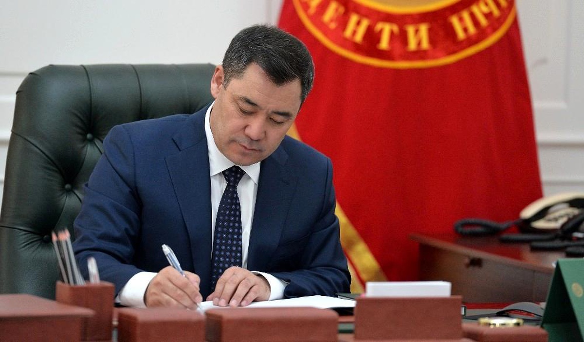 Kırgızistan Cumhurbaşkanı Caparov, Rusya ziyareti öncesi karantinaya girdi