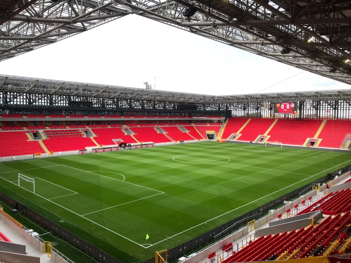 Süper Lig ekiplerinden Göztepe, kurumsal yatırım alan ilk kulüp olacak