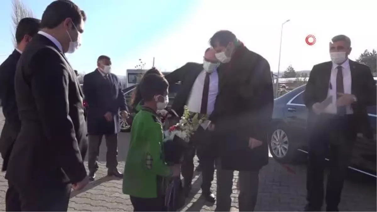 Son dakika haber! Vali ve Belediye Başkanı çocukların sevincine ortak oldu