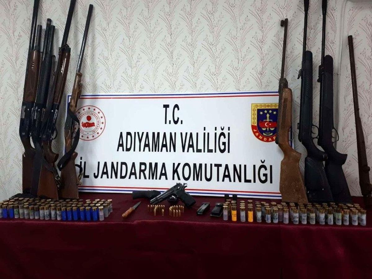 Adıyaman\'da ruhsatsız 8 tüfek yakalandı