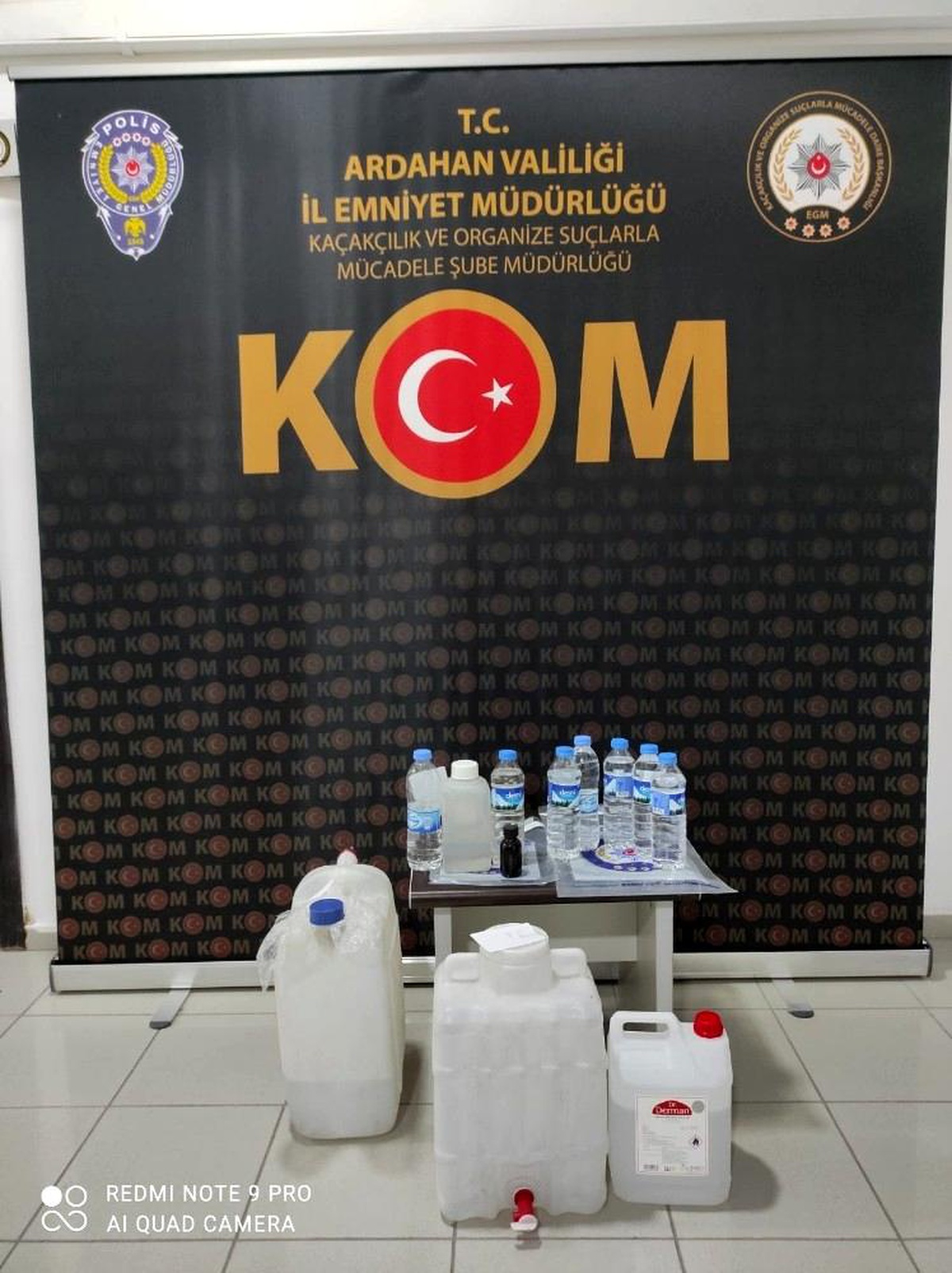 Son dakika... Ardahan merkezli sahte içki operasyonu: 12 gözaltı