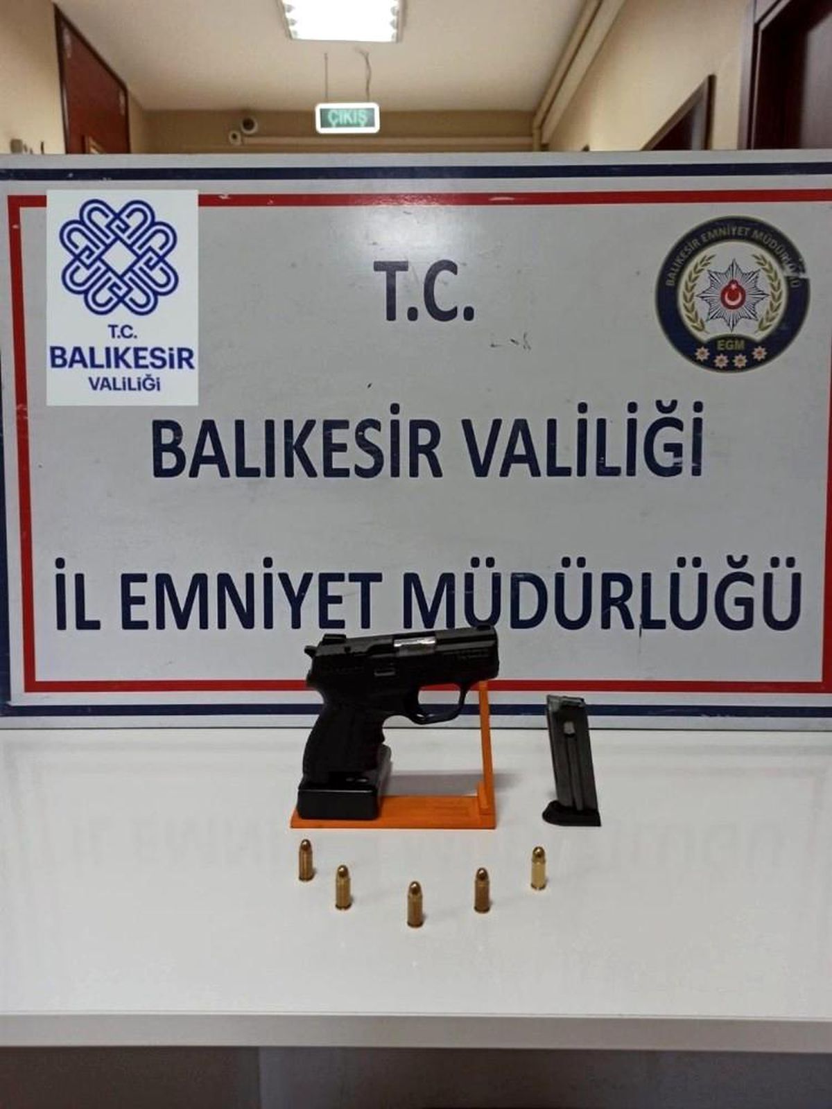 Balıkesir\'de aranan 15 şahıs yakalandı
