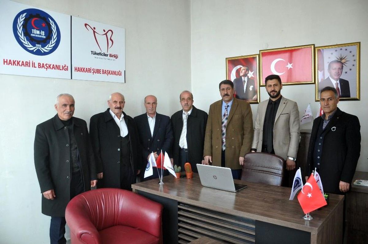 Başkan Geçirgen muhtarla bir araya geldi