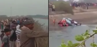 Hindistan'ı yasa boğan kaza! Yolcu otobüsü su kanalına düştü: 40 ölü