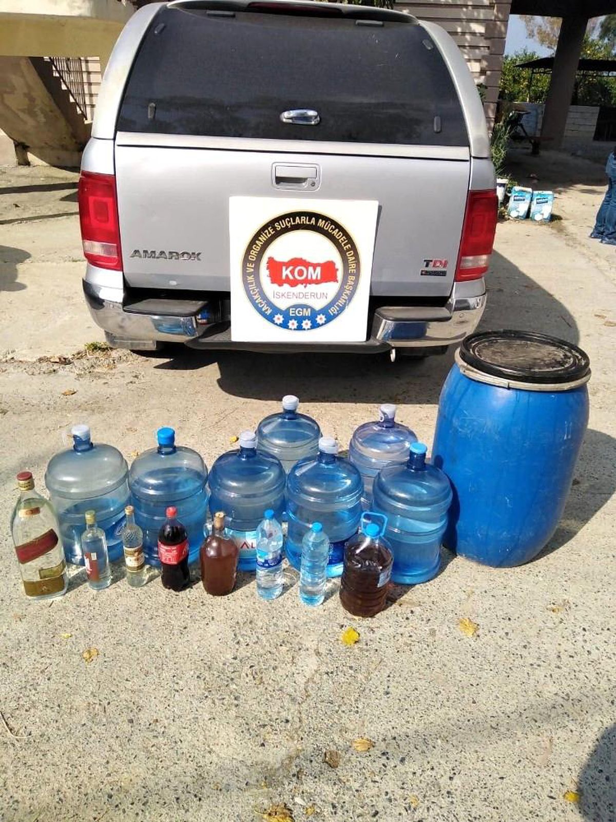 Son dakika haberleri: Hatay\'da 350 litre sahte içki ele geçirildi: 3 gözaltı