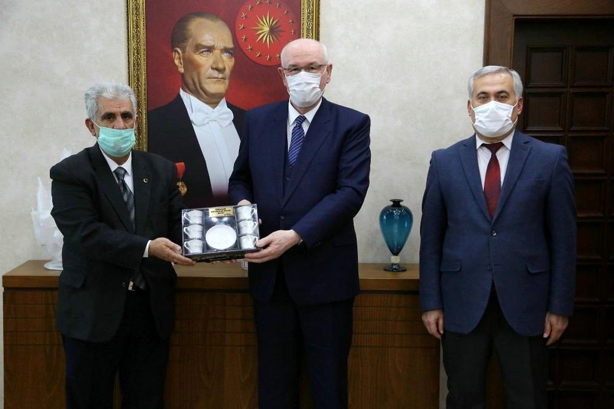 Kahveciler Odası\'ndan Başkan Kurt\'a teşekkür ziyareti
