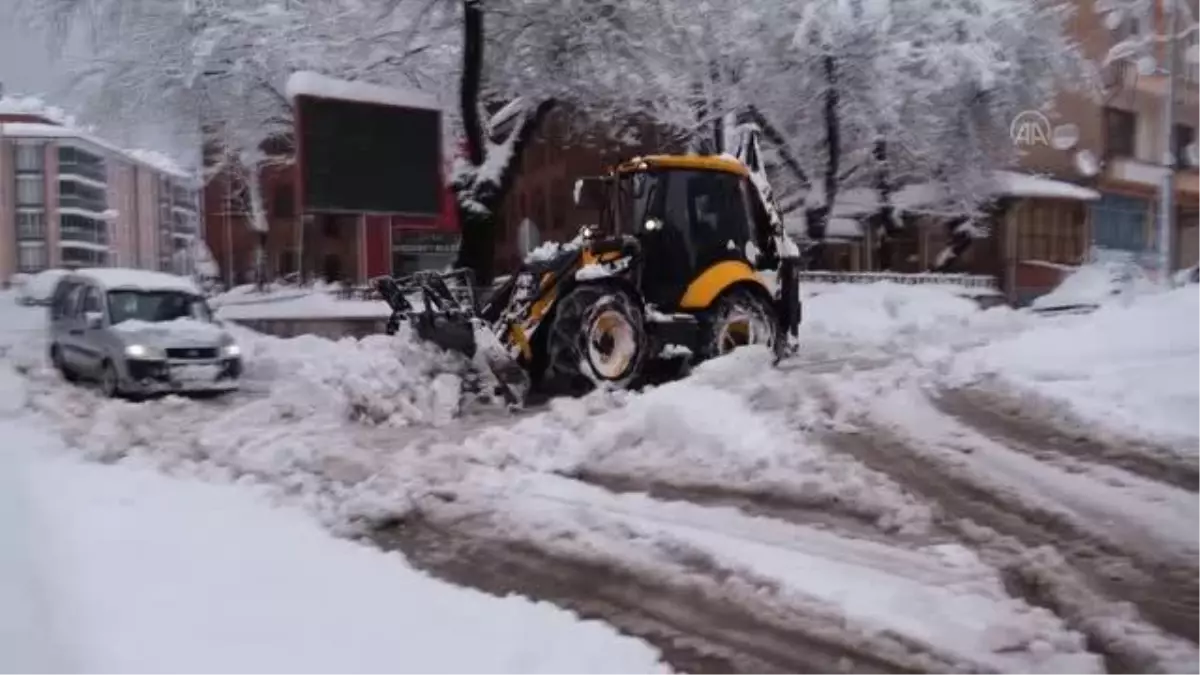 KASTAMONU - Kar yağışı yaşamı olumsuz etkiledi