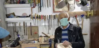 Kibyra'nın tarihi dönemini ahşaptan yaptığı eserlere yansıtıyor