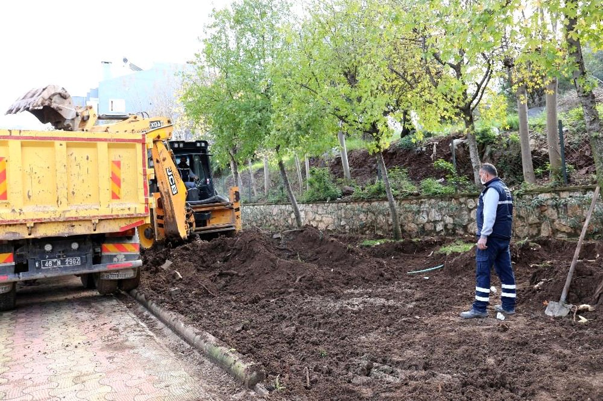 Marmaris Belediyesi\'nden motosikletler için cep parkı