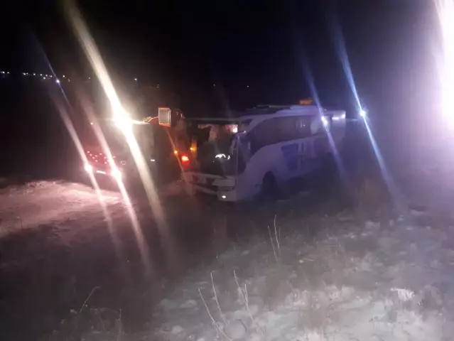 Son Dakika! Konya'da otobüs, tır ve bir otomobilin karıştığı kazada 5 kişi öldü, 38 kişi yaralandı