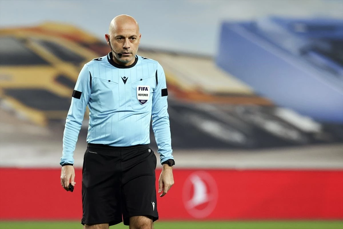 UEFA, Cüneyt Çakır ve Ali Palabıyık\'a Avrupa Ligi maçlarında görev verdi
