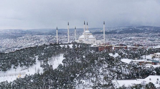 İstanbul'da kar yağışı sürecek mi? AKOM tarih verdi