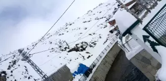 Kayseri'nin bazı mahallelerinde kar kalınlığı 70 santime ulaştı