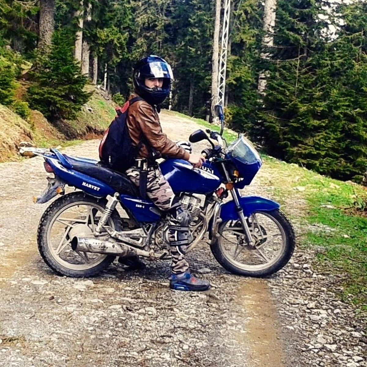 Motosiklet tutkunu gençten geriye bu fotoğrafı kaldı