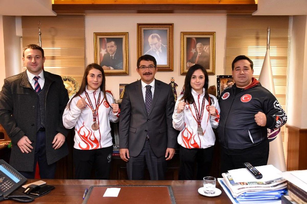Muaythai 1. kademe antrenörlük kursu Manisa\'da açılıyor