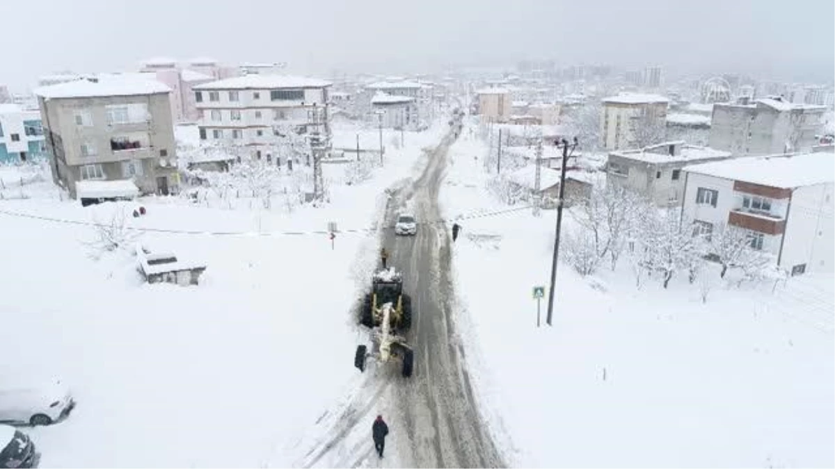 Samsun ve çevre illerde kar nedeniyle 1131 mahalle ve köy yolu ulaşıma kapandı