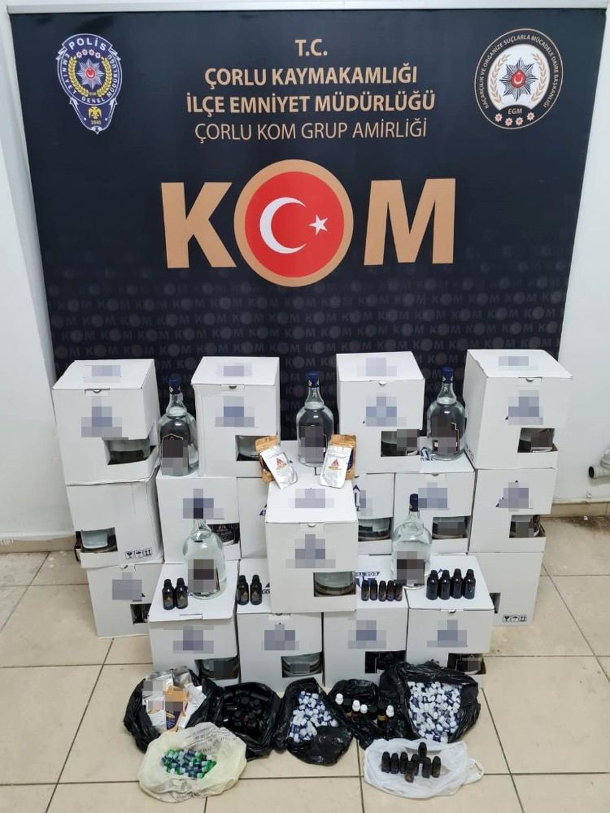 Tekirdağ\'da bir markette 172 litre etil alkol ele geçirildi