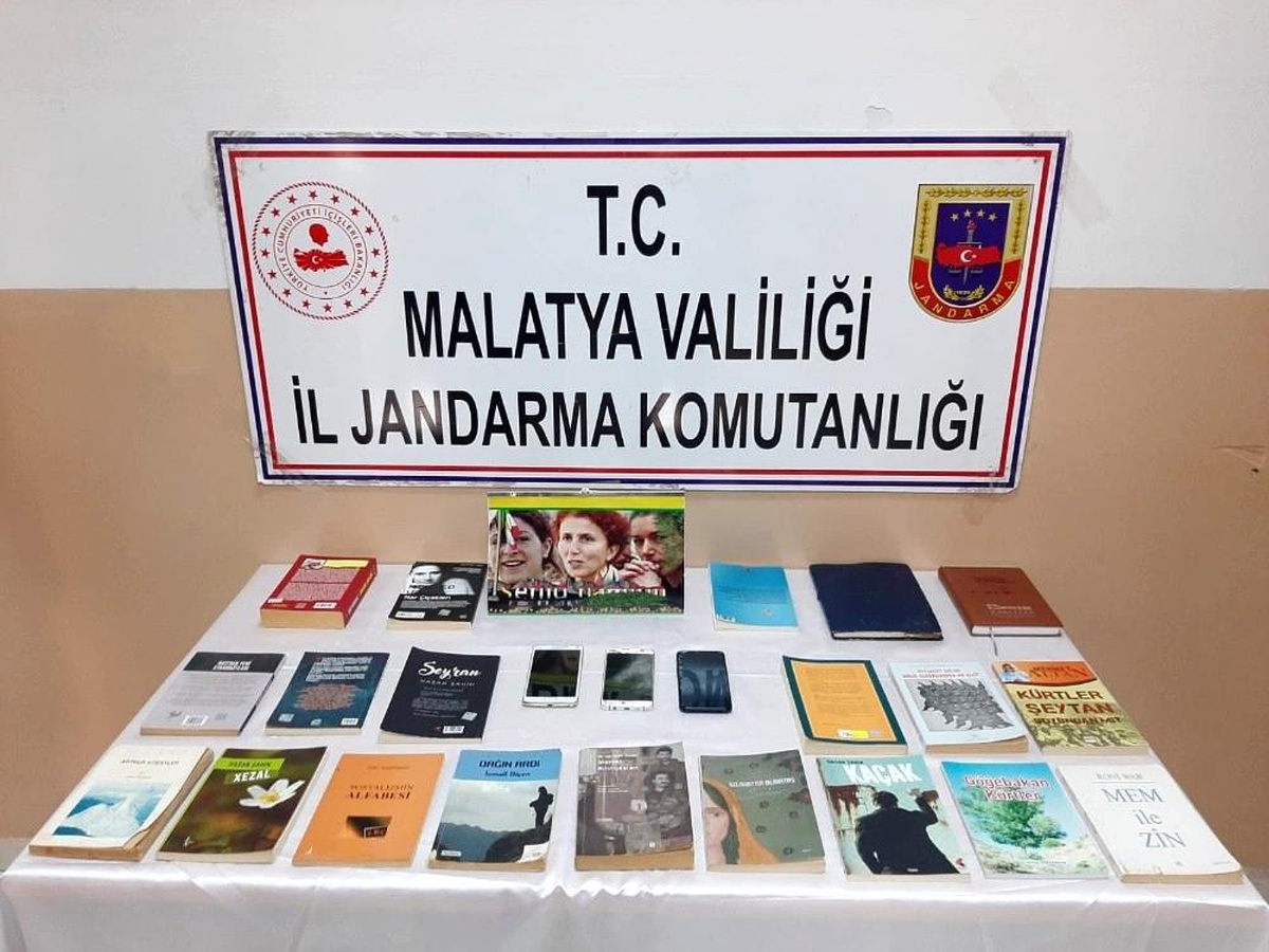 Son dakika haberleri... Terör propagandası yapan 3 kişi gözaltına alındı