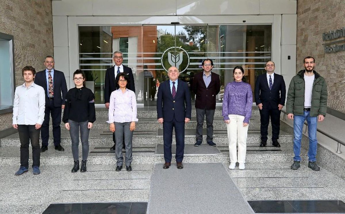 Son dakika haberi... Yaşar Üniversitesi öğrencilerine burs desteği