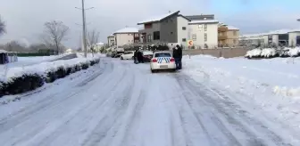 Son dakika haberleri... Yollar buz pistine döndü, kaza üstüne kaza oldu