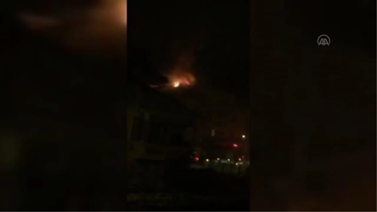 Son dakika haberi: 4 katlı apartmanın çatısında yangın çıktı
