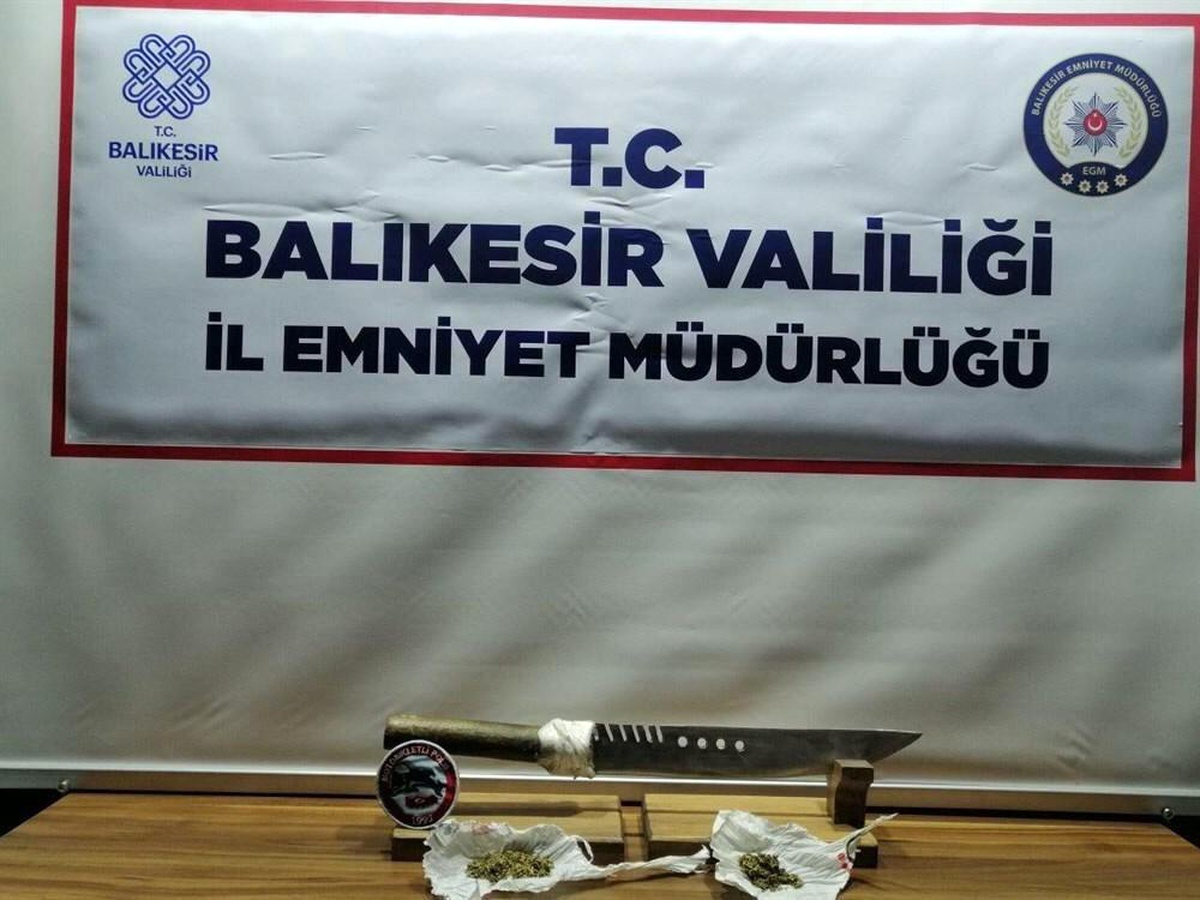 Balıkesir\'de 11 uyuşturucu şüphelisi yakalandı