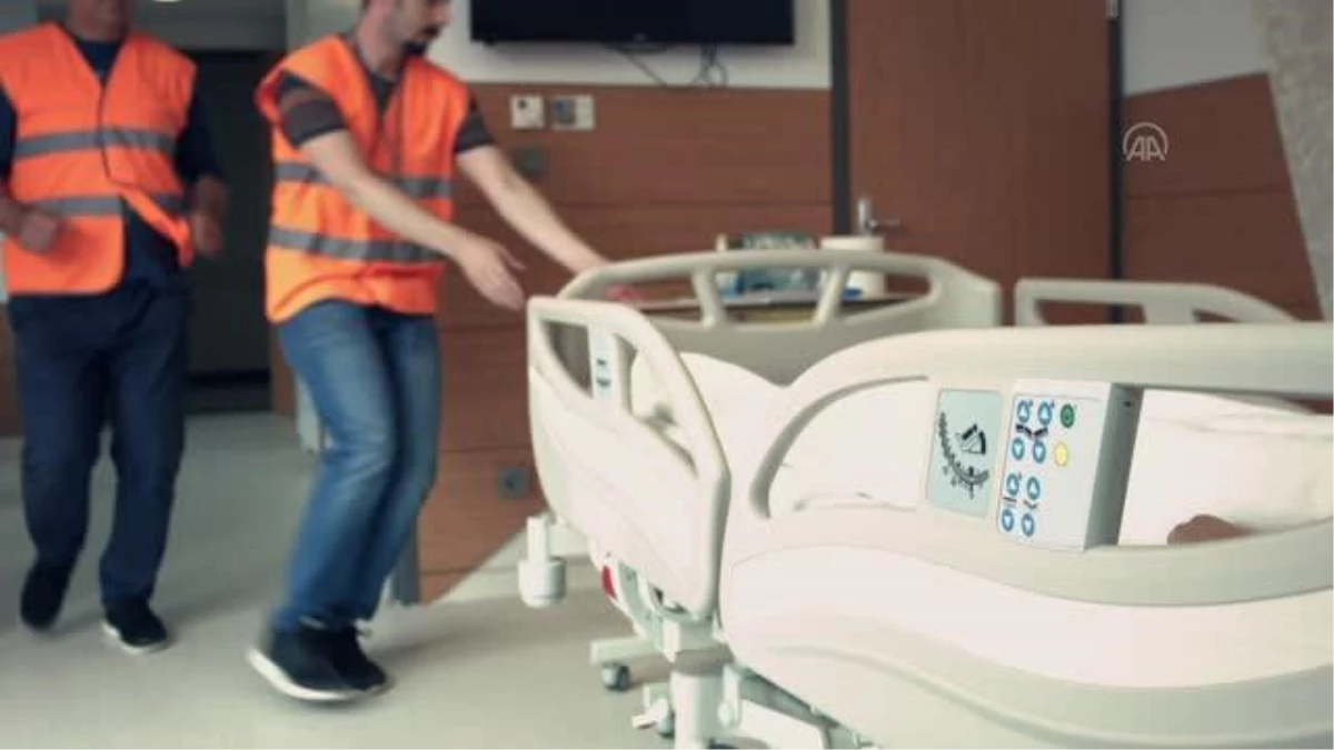 Bir Ar-Ge merkezi, acil durumlarda hastaların hızlı tahliyesini sağlayan yatak kılıfı üretti