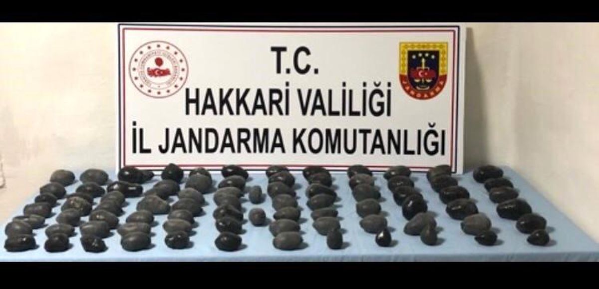 Son dakika! Derecik\'te 10 kilo 500 gram eroin ele geçirildi