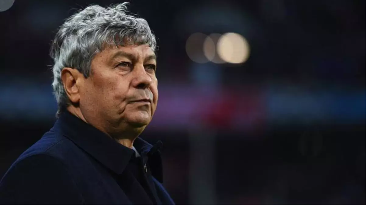 Dinamo Kiev taraftarı Avrupa maçında Lucescu\'ya pankart açarak tepki gösterdi