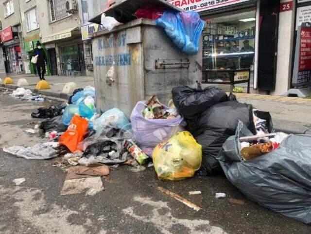 Kadıköy Belediyesi ile DİSK anlaştı! Belediye işçilerinin günlerdir devam eden grevi sona erdi