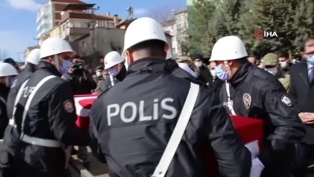 Kalbine yenik düşerek şehit olan Barak, son yolculuğuna uğurlandı