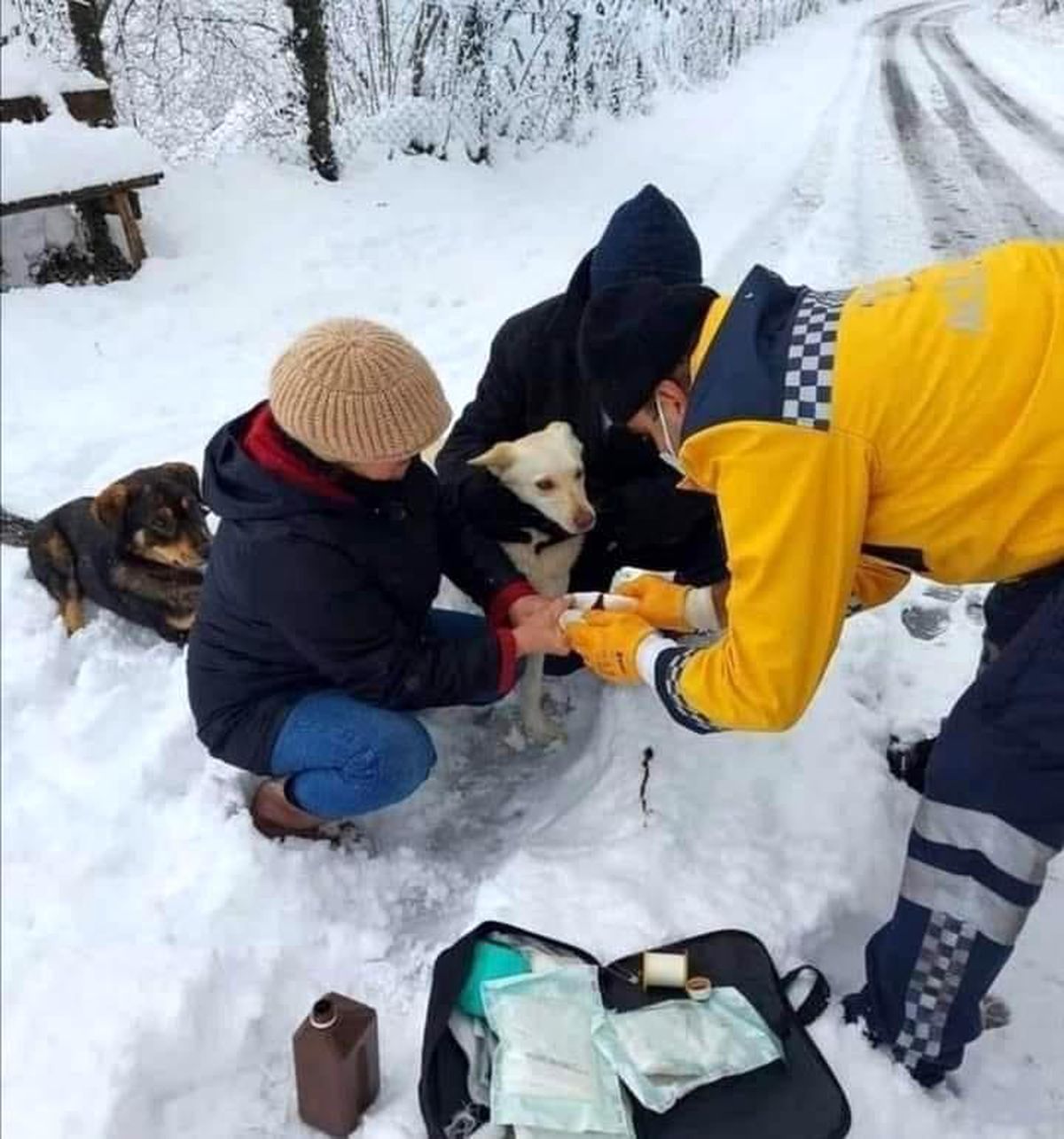 Sağlık ekiplerinden gönülleri ısıtan davranış