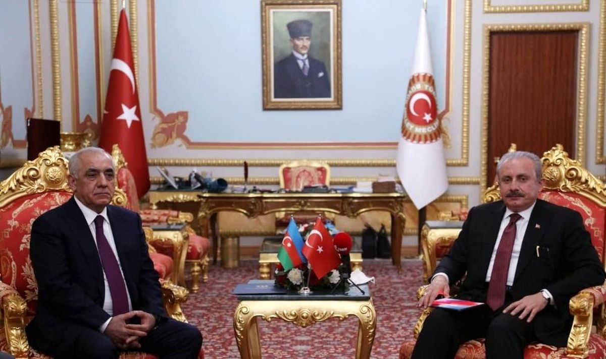 TBMM Başkanı Şentop, Azerbaycan Başbakanı Esedov\'u Meclis\'te misafir etti