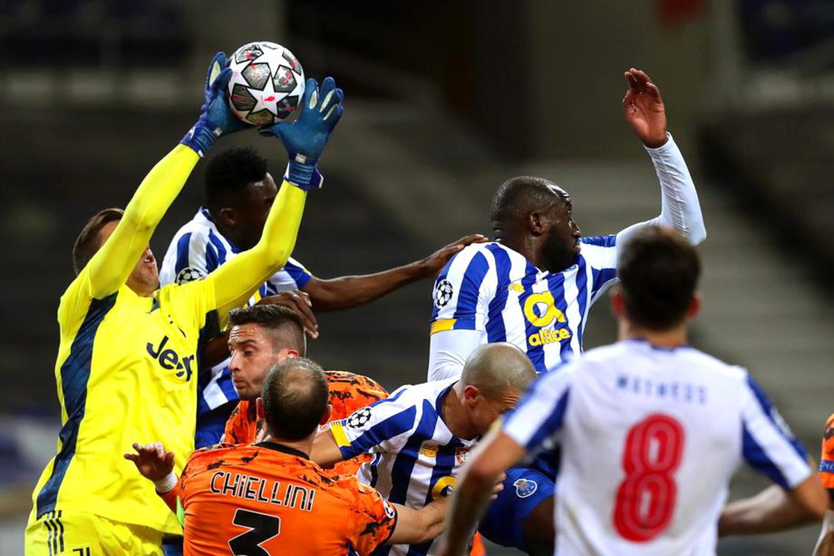 UEFA Şampiyonlar Ligi: Porto: 2 Juventus: 1