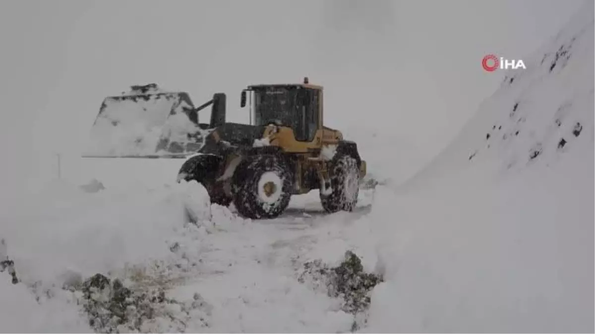 Ekipler diyaliz hastası yaşlı kadın için seferber oldu