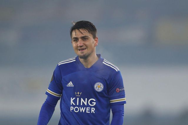 Fenerbahçe'de Emre Belözoğlu, Cengiz Ünder transferi için devreye girdi Fenerbahçe'de Emre Belözoğlu, Cengiz Ünder transferi için devreye girdi