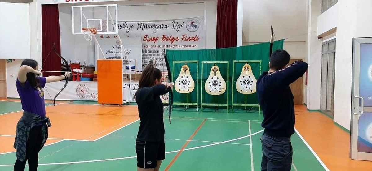 Son dakika haber! Geleneksel Türk okçuluğu Sinoplu gençlerle buluştu