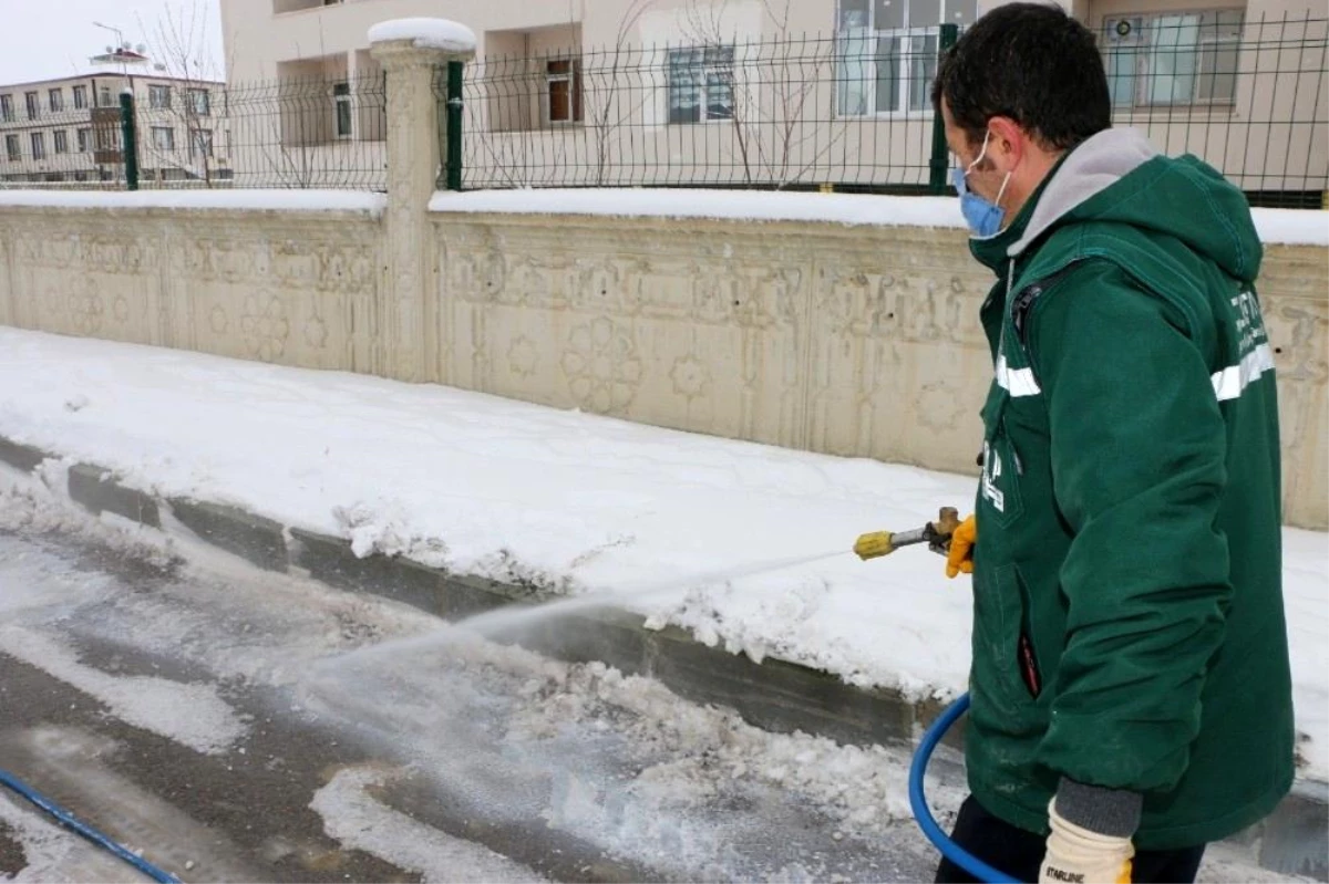 Vatandaş ihbar ediyor, Aziziye gerekeni yapıyor