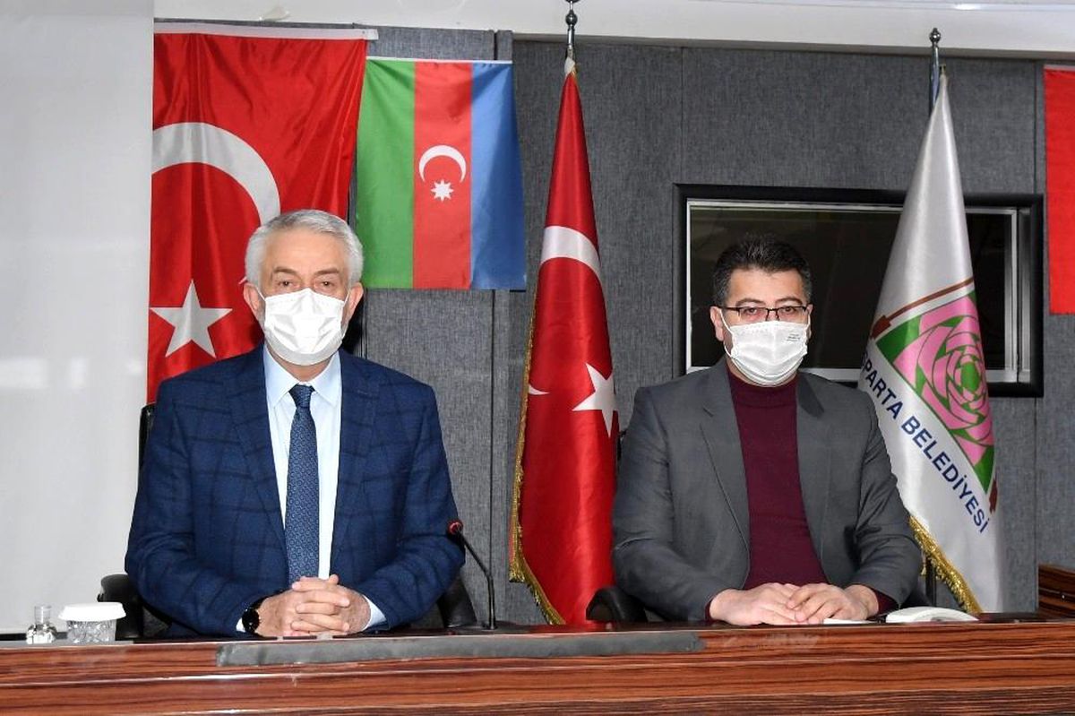 Isparta Belediye Başkanı: "Kim ne derse desin, aldığımız oyun hakkını sonuna kadar vereceğiz"