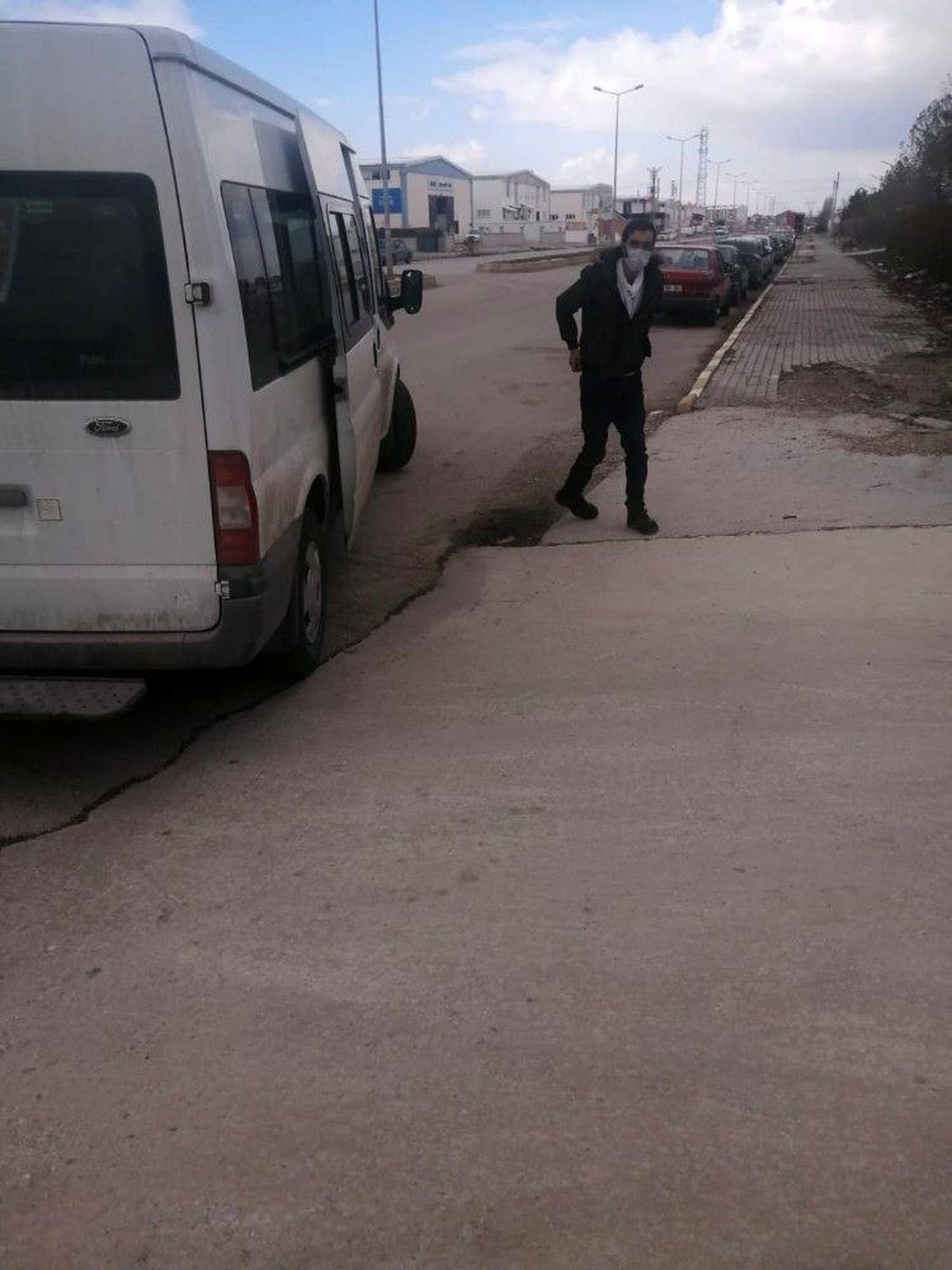 Karantinada olması gereken şahıs çalıştığı akaryakıt istasyonunda yakalandı