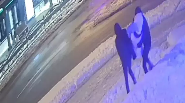 Kardan da olsa T�rkiye'de kad�n olmak zor