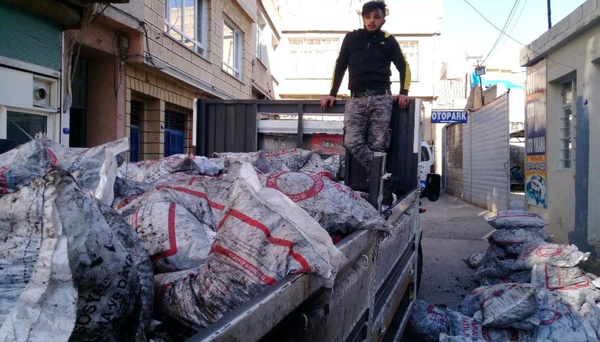 Kilis\'te 14 bin aileye kömür dağıtılıyor